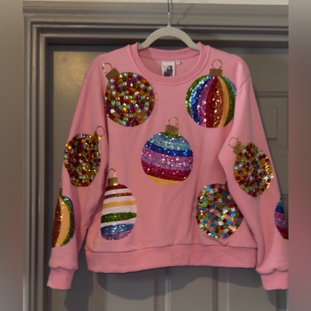 QUEEN OF SPARKLES ORNAMENT SWEATSHIRT PINK Small - Picture 5 of 6